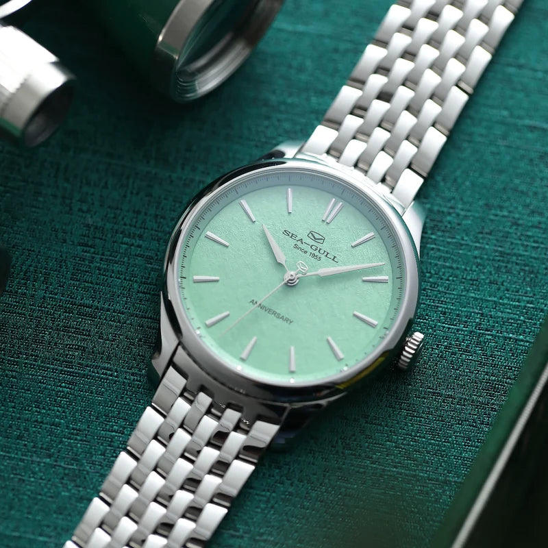 70th Anniversary Non-lubricated Balance Spring Watch 41mm