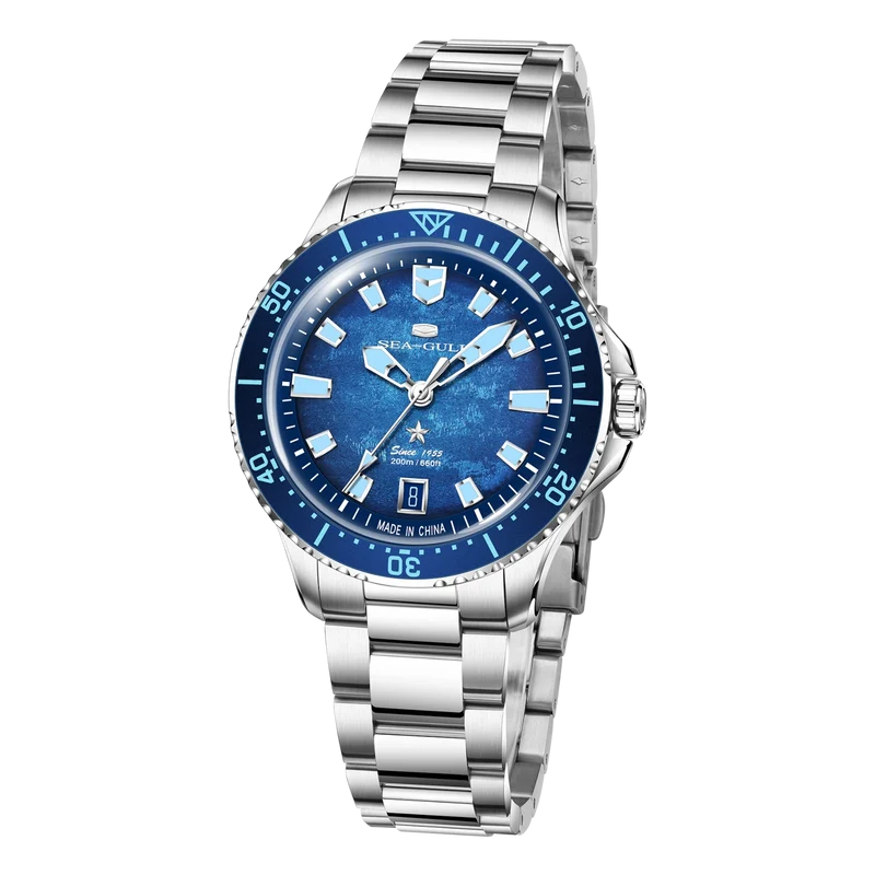Ocean Series 200m Metallic Gradient Dial Calendar Dive Watch 39mm