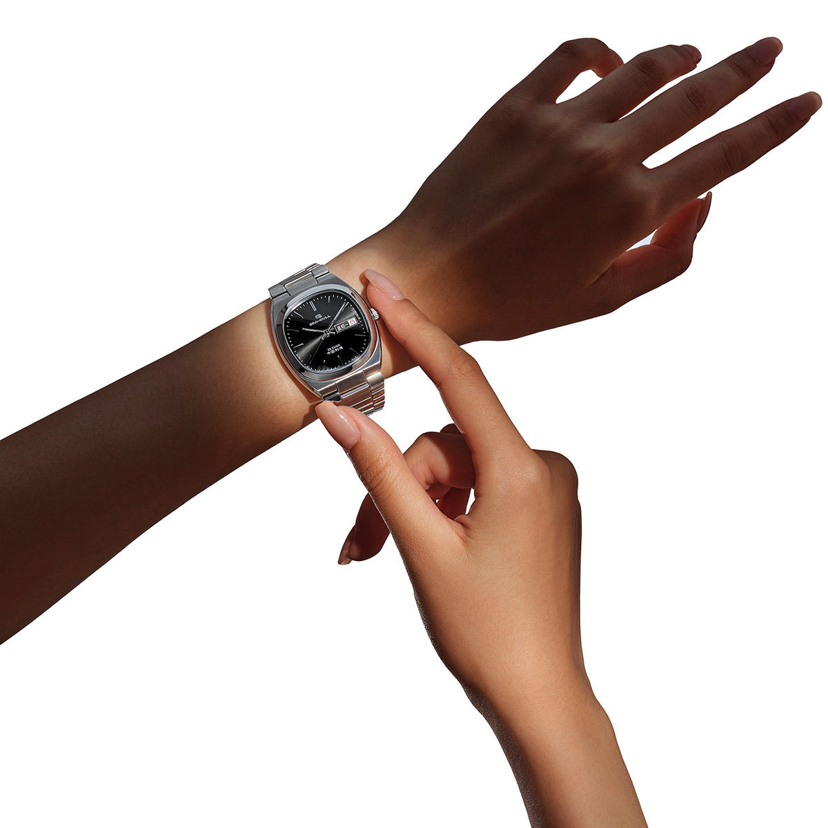 Brushed Solid-color Dial Vintage Tonneau Dress Watch