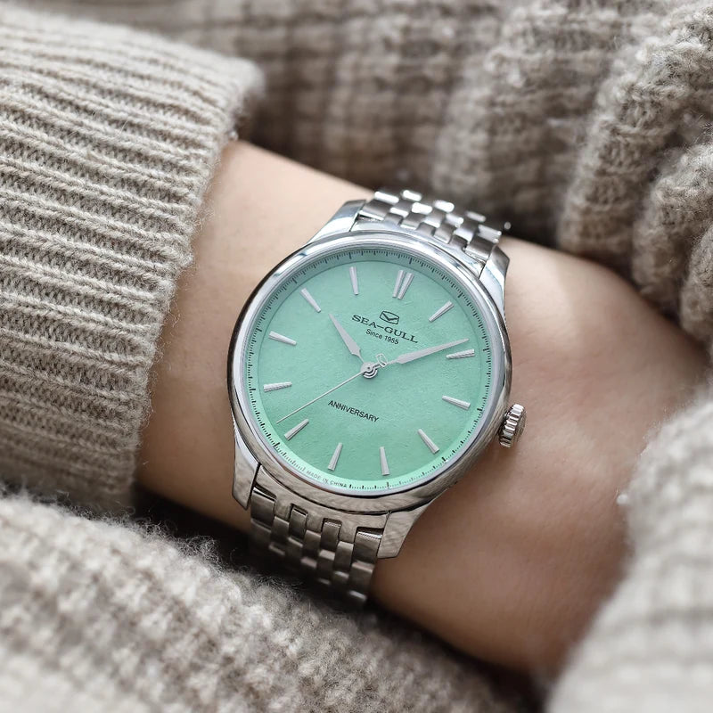 70th Anniversary Non-lubricated Balance Spring Watch 41mm