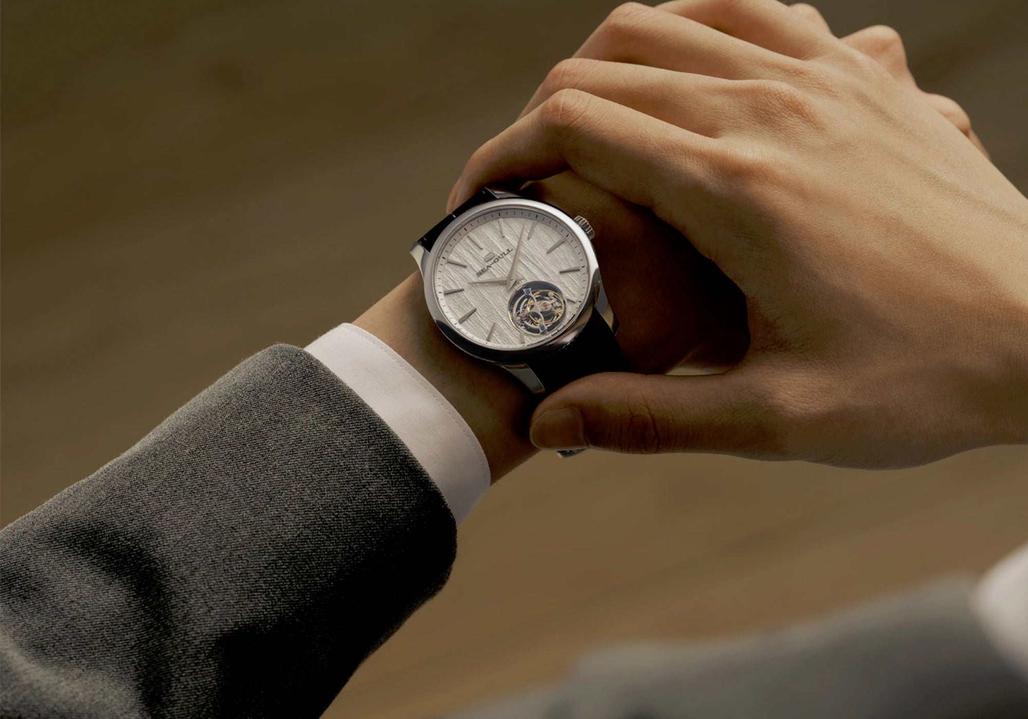 4_f281e3ed-6e86-4416-a2bc-9235dc55cd27 - Sea-Gull Watch Boutique 4_f281e3ed-6e86-4416-a2bc-9235dc55cd27