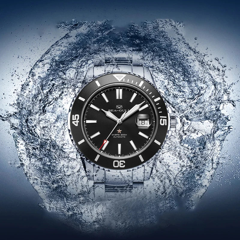 Ocean Series 200m Waterproof Magnified Date Window Dive Watch 44mm